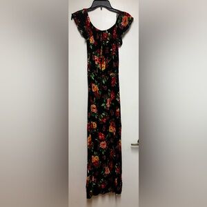 Ambiance Black Maxi Dress – Red & Yellow Floral Print- Size Small